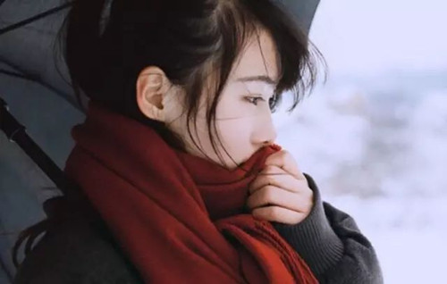 医美面膜和普通面膜有什么不同？敏感肌肤适用吗？