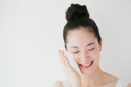 敏感肌肤能用洁面仪吗？住手，其实你的肌肤没有那么脏